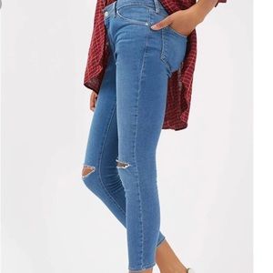 Topshop Moto Knee slit ripped Leigh jeans